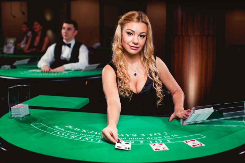 Blackjack M8Win | Tựa game live casino hot nhất mọi thời đại 4 Game Blackjack M8Win